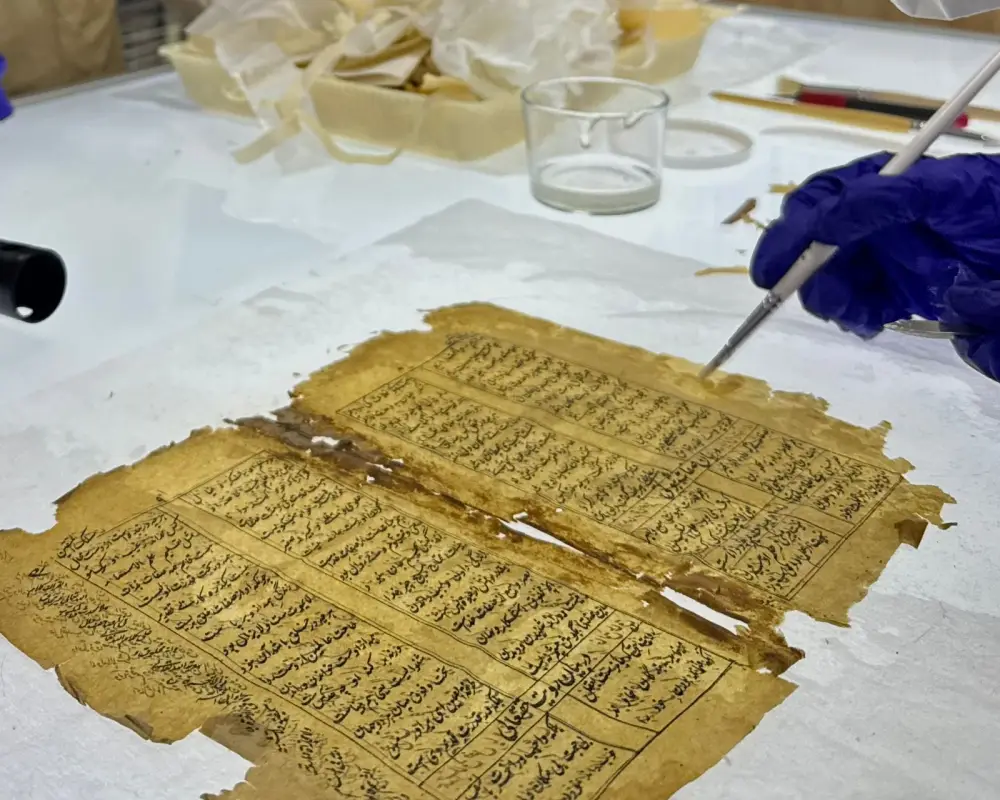 В Национальном центре рукописей провели мастер-класс по сохранению редких книг (3)