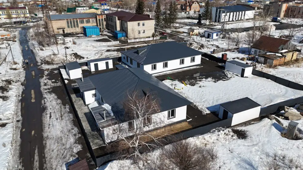 В преддверии Наурыза жители Бурабайского района получили квартиры (6)