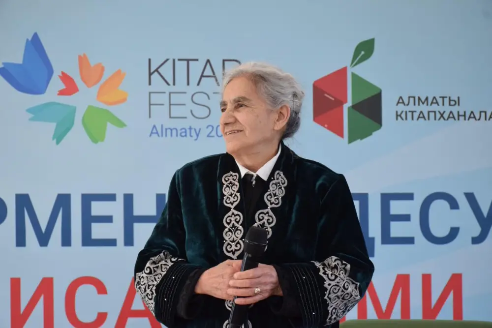 В Алматы прошёл масштабный двухдневный книжный фестиваль KitapFest-2026 (3)