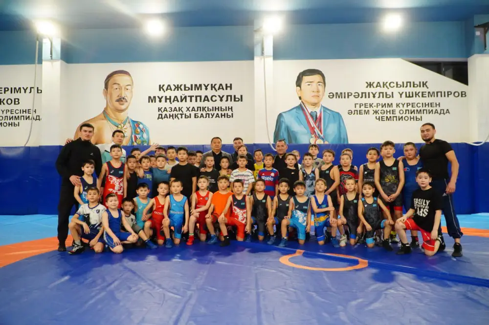 Первые республиканские соревнования проходят в многофункциональном спорткомплексе «Kokshe Arena» (2)