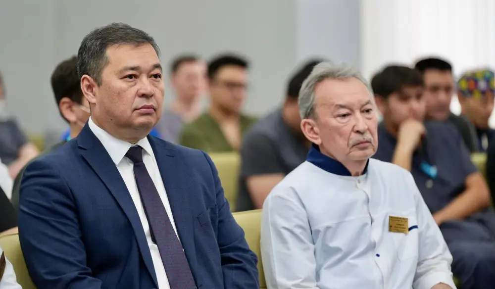 В Усть-Каменогорске обновили после капитального ремонта специализированный медицинский центр (10)