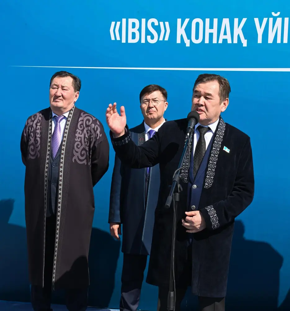 Заложена капсула строительства гостиницы IBIS в Кызылорде (7)