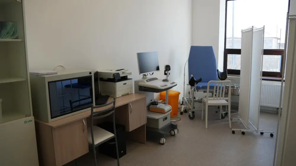 В Алматинской области открыли две врачебные амбулатории и вручили ключи от 132 новых квартир (3)