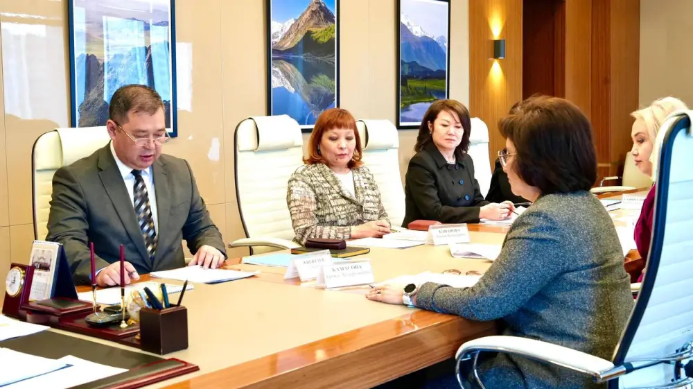 В ВКО обсудили ключевые вопросы здравоохранения (2)