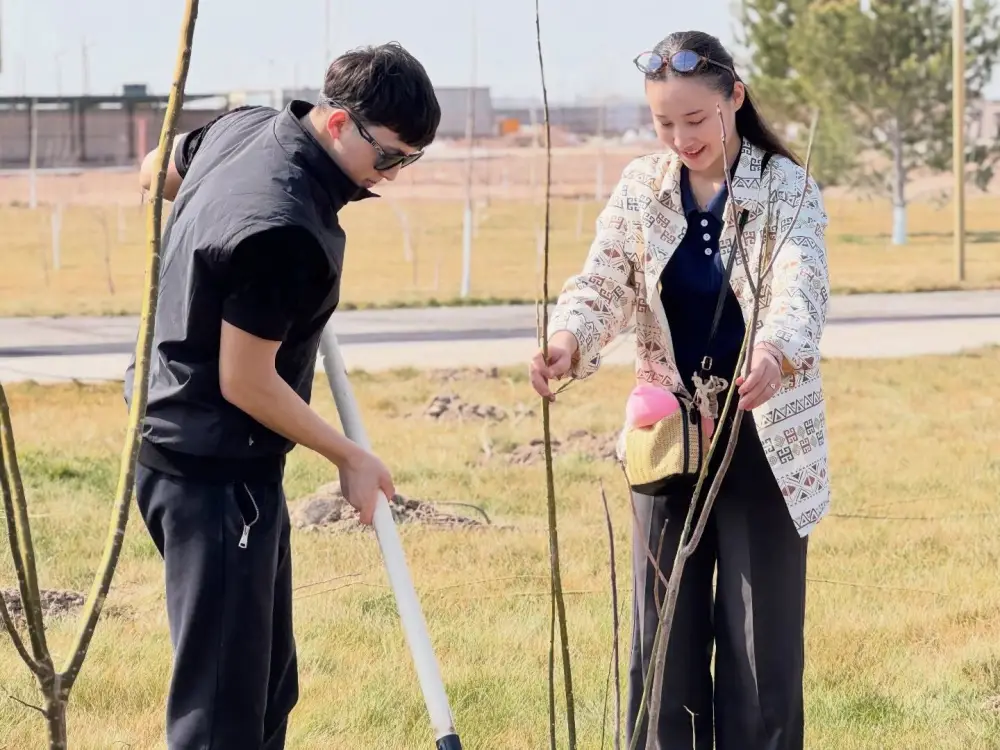 Молодежь Казахстана приняла активное участие в «Тазару күні» (2)