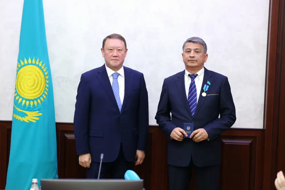 Вручение государственных наград (6)