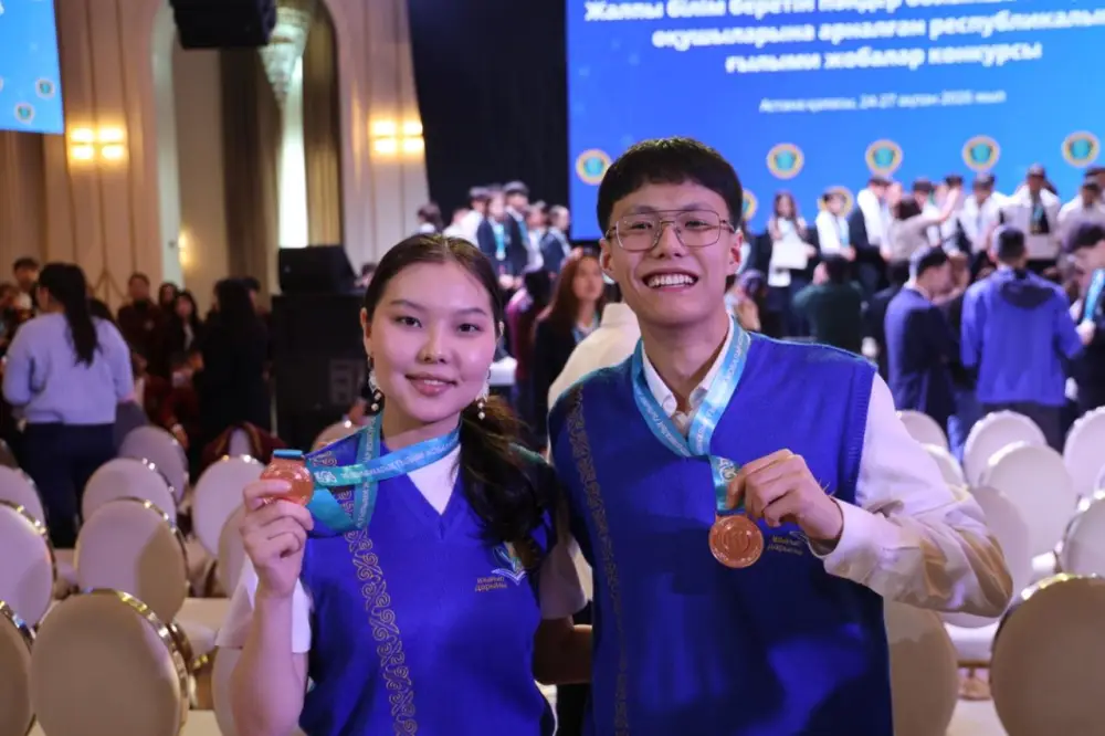 Рекордный год для школьников Казахстана на международных олимпиадах и научных конкурсах (6)