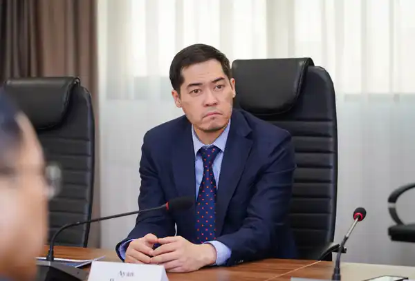 Международный опыт Huawei будет интегрирован в развитие AI-Sana (10)