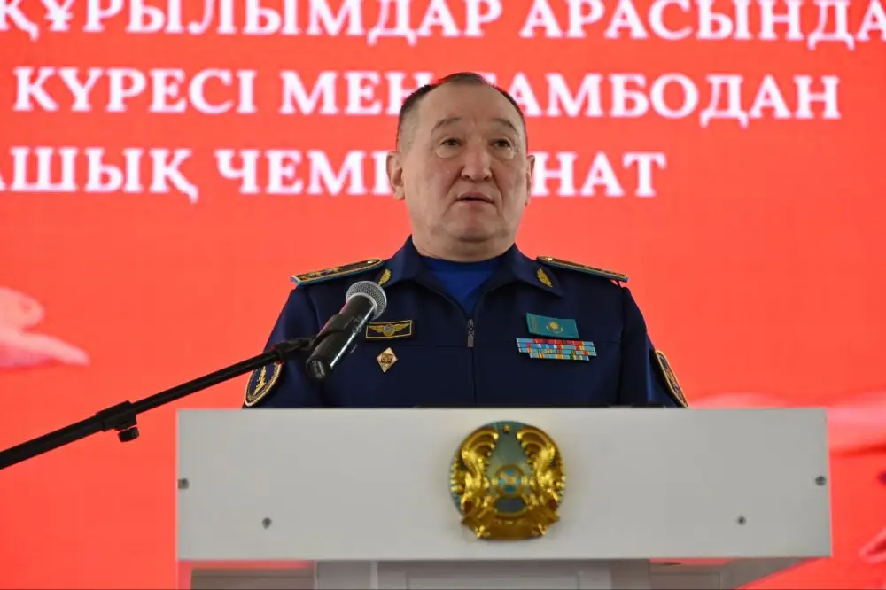 Первенство силовиков: свыше 200 палуанов борются за чемпионский титул (5)