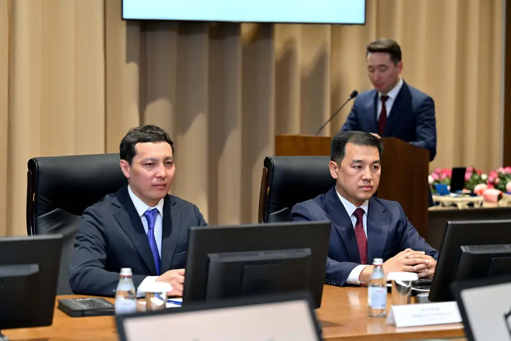 В области Абай чествовали чемпионов мира (3)