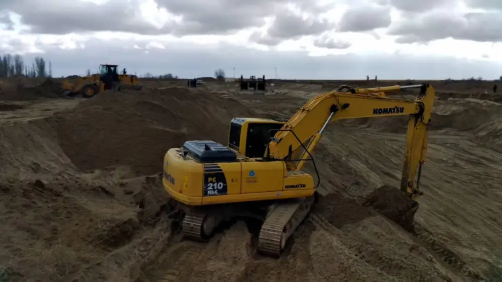 Механизированная очистка двух магистральных каналов завершена в Кызылординской области (2)