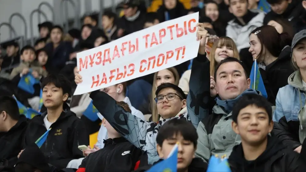 В ВКО стартовал турнир по хоккею среди детей и подростков (8)