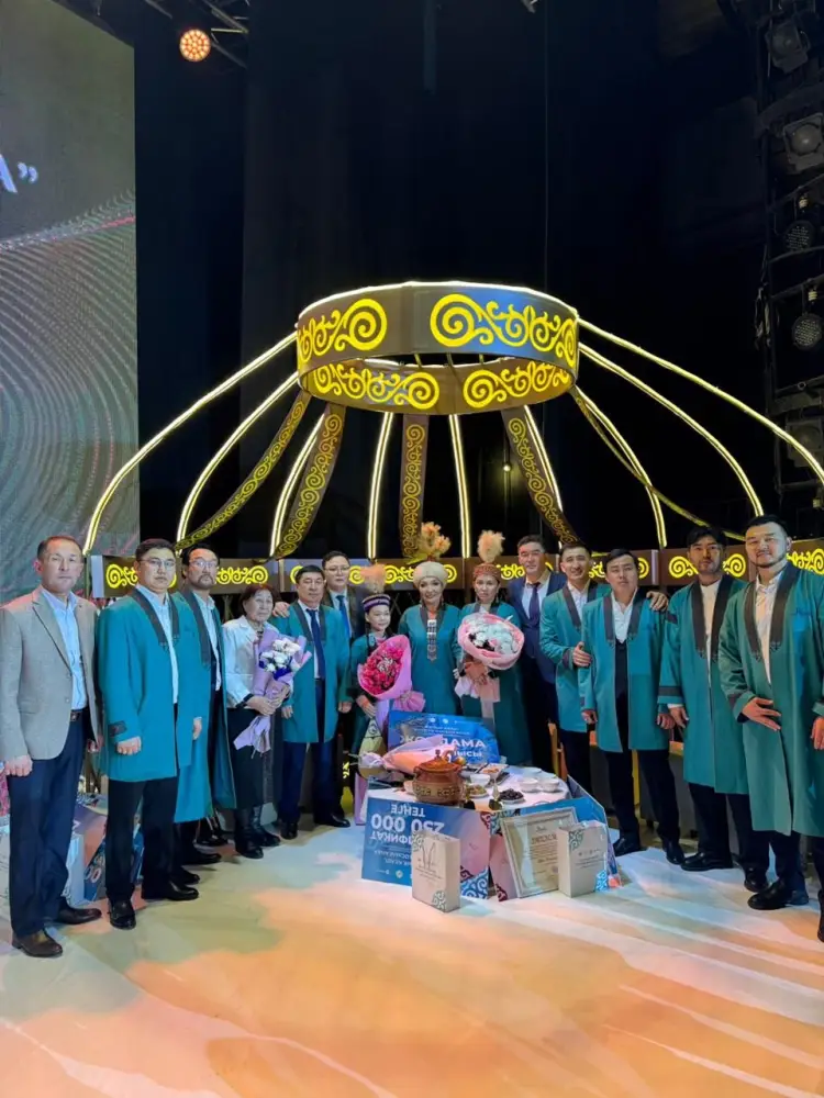 Акыны области Абай прошли в следующий этап республиканского командного айтыса (7)