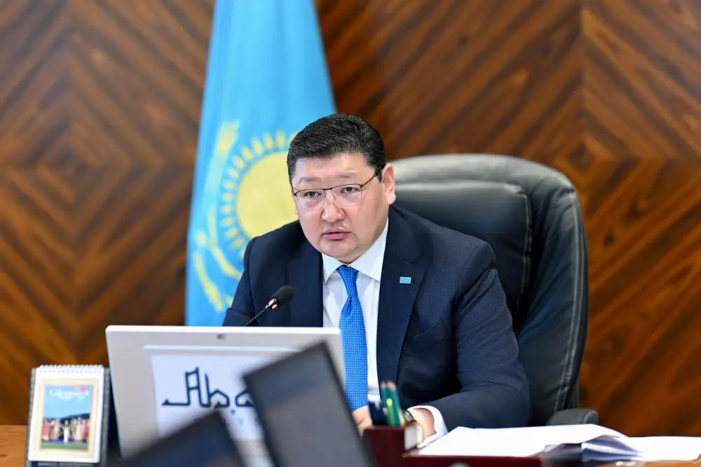 В области Абай рассмотрели ход подготовки к весенне-полевым работам (8)