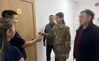 Ключи от новой квартиры вручили семье сотрудника МЧС в Астане