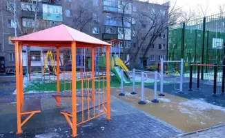 Экологический челлендж в Караганде: улучшение дворовой территории и укрепление добрососедских отношений