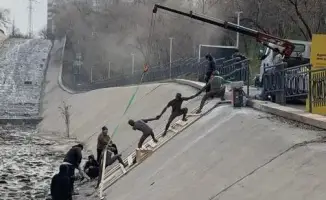 В Алматы на берегу реки Үлкен установлен интерактивный арт-объект, символизирующий взаимопомощь и единство