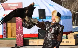 Аким Костанайской области Кумар Аксакалов поздравляет с Наурызом и подчеркивает важность единства