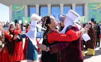 14 марта – «КӨРІСУ КҮНІ: Встреча весны с теплым сердцем»