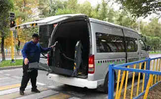 Бесплатное Инватакси для лиц с особыми потребностями в Алматы на день референдума