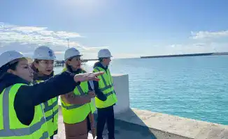 Санитарные проверки в портах Актау и Курык: визит председателя Комитета Сархат Бейсенова