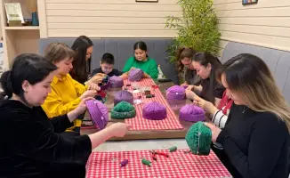 Благотворительный мастер-класс в Астане: как искусство вышивки объединяет и вдохновляет детей с инвалидностью