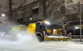 Алматы под снежным покрывалом: коммунальные службы в битве с зимней стихией