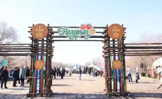 Празднование Наурыза в Карагандинской области театрализованные представления концерты выставки