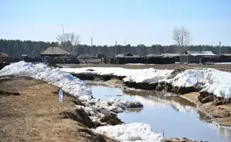 Аким области Берик Уали проверил ситуацию в селе Бозтал: подтоплений не зафиксировано, уровень воды снизился