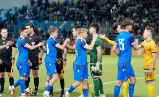 Футбольный матч под эгидой УЕФА в «Туркестан Арене» собрал полный стадион