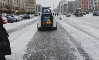 Эффективность зимней уборки снега в Астане: задействовано более 1,7 тыс. единиц спецтехники и 3 036 рабочих