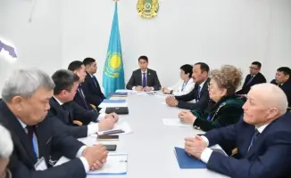 Азамат Айманакумов провел рабочую встречу в Атырау