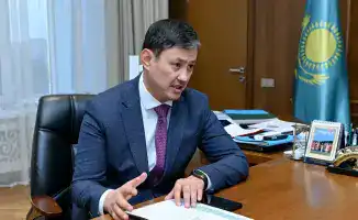 Встреча акима области с директором театра имени Абая о новых инициативах и достижениях