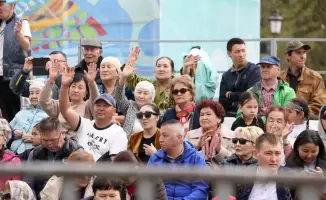 Творческий фейерверк молодых талантов на праздновании Наурыза в Алматы