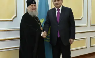 Когда дипломаты встречаются: молитва за мир и согласие