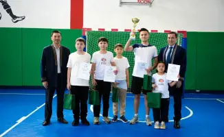 Спортивное мероприятие в честь Национального дня спорта прошло в столичном филиале Республиканской физико-математической школы