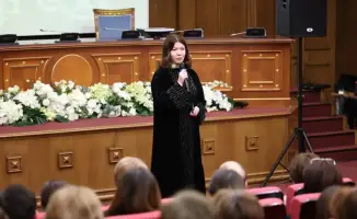 Учитель в метель: свет надежды для застрявших в буре