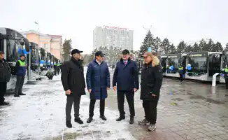 В Семее представлены 32 новых автобуса для общественного транспорта