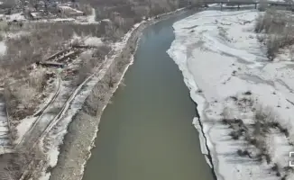 Снег тает, а спасатели на страже!