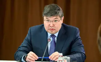 Обсуждение вопросов улучшения обязательного медицинского страхования под руководством премьер-министра Олжаса Бектенова