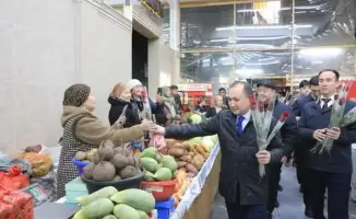 САРЫАГАШ: ПРАЗДНИЧНЫЕ МЕРОПРИЯТИЯ В ЧЕСТЬ ЖЕНЩИН В СВЯЗИ С МЕЖДУНАРОДНЫМ ЖЕНСКИМ ДНЕМ