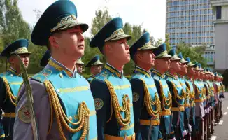 Наурызнама: солдаты в национальных костюмах — живое воплощение казахской истории