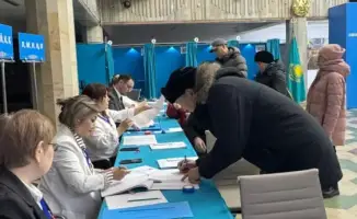 Астана: открытие 501 избирательного участка для голосования на референдуме 2026