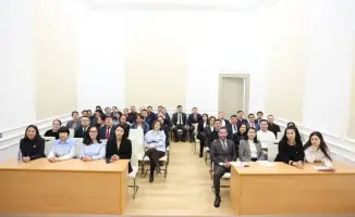 Магистранты Академии правосудия узнали о конституционном контроле на выездной лекции в Конституционном Суде Казахстана