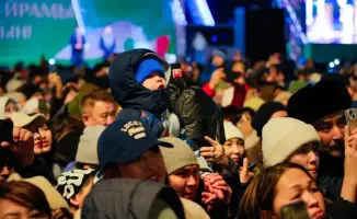 В Астане прошло впечатляющее дрон-шоу в честь Наурыз мейрамы