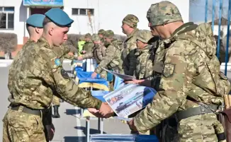 Церемония проводов военнослужащих в Конаевском гарнизоне: акцент на подготовку к гражданской жизни