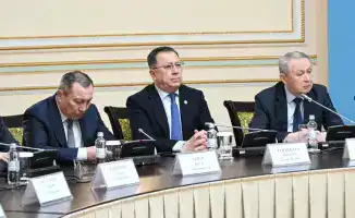 Обсуждение новой Конституции в Алматы: вклад научного и общественного сообщества в будущее образования и науки