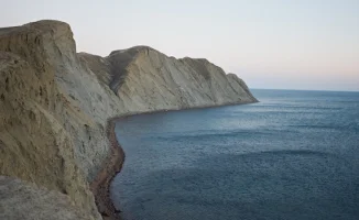 Иран открывает ворота: «невраждебные суда» могут безопасно пройти через Ормуз