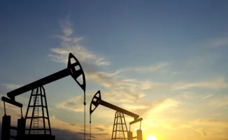 Рекордные объемы нефти на фоне войны в Иране: как это повлияет на жизнь людей?