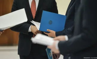 Повышение зарплат госслужащим: в Казахстане разработали новый закон